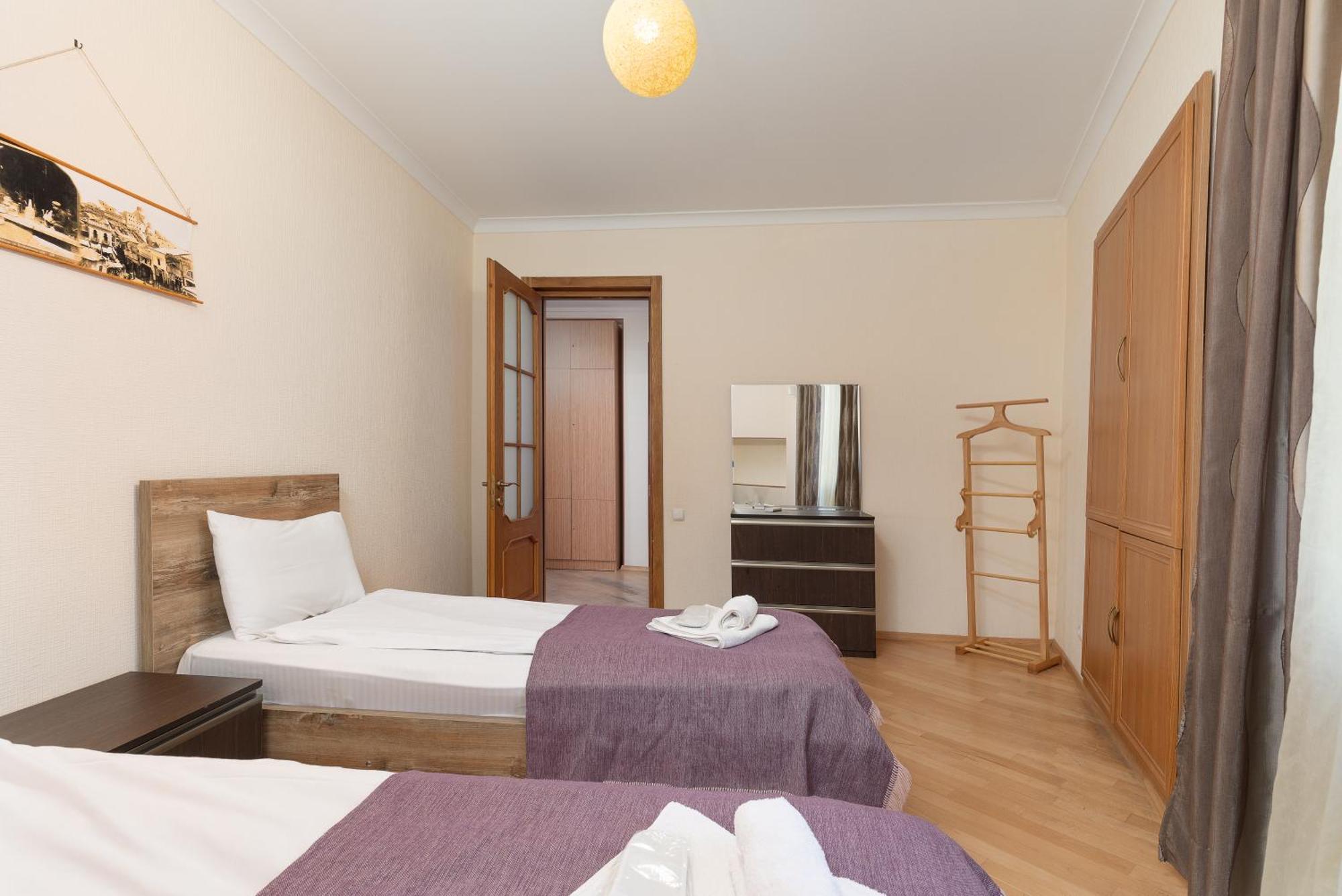 Apartments With Wine Cellar In Old Tbilisi Esterno foto